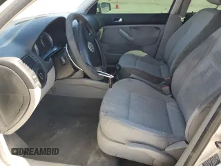 2004 Volkswagen Jetta GL z VIN 3VWRR69M74M128774, wystawiony jako Copart lot #46566225 z przebiegiem 539 544 mil mil oraz Szkoda całkowita • Salvage title. Historia ofert i sprzedaży dostępna na DreamBid. Obrazek 7.