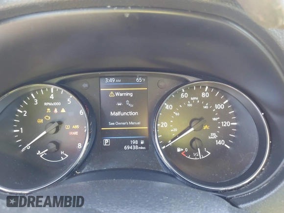 2019 Nissan Rogue SV with VIN KNMAT2MV2KP538352, listed as a IAAI auction lot 42036463 with 69,438 mi miles. Bid and sale history available at carsss.com. Image 7.