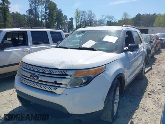 2014 Ford Explorer XLT with VIN 1FM5K7D81EGB44949, listed as a IAAI auction lot 41905062 with 282,358 mi miles. Bid and sale history available at carsss.com. Image 17.