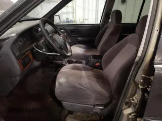 1997 Jeep Grand Cherokee Laredo с VIN 1J4GZ58S3VC508180, выставлен на аукционе Copart как лот 54856525 с пробегом 214 845 миль миль и На запчасти • Non repairable. История ставок и продаж доступна на DreamBid. Изображение 7.