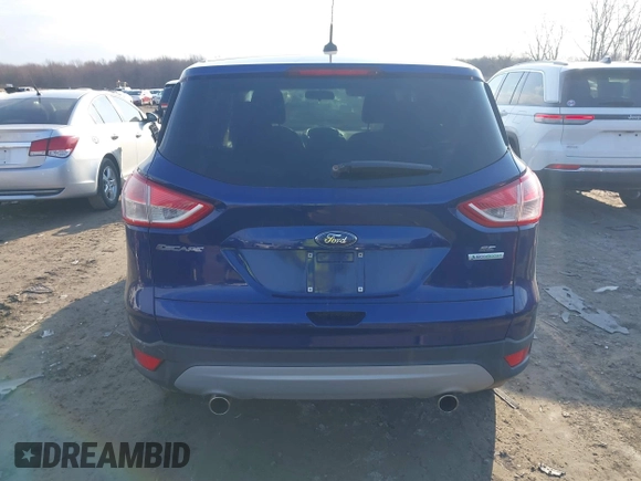 2013 Ford Escape SE with VIN 1FMCU0GX1DUA03049, listed as a IAAI auction lot 41780256 with 121,762 mi miles. Bid and sale history available at carsss.com. Image 16.
