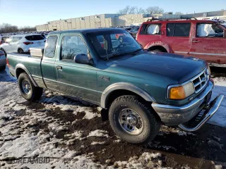 1995 Ford Ranger Splash with VIN 1FTCR15X8STA00957, listed as a Copart auction lot 46319625 with 163,630 mi miles and Salvage Title. Bid and sale history available at carsss.com. Image 4.
