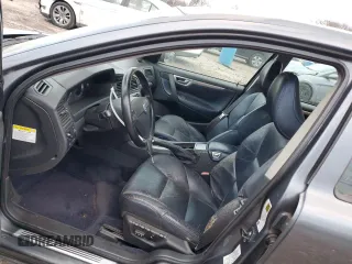 2005 Volvo V70 с VIN YV1SJ527952485130, выставлен на аукционе Copart как лот 88164205 с пробегом 191 368 миль миль и Чистый • Clean title. История ставок и продаж доступна на DreamBid. Изображение 7.