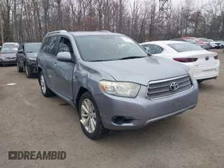 2008 Toyota Highlander Hybrid with VIN JTEEW41A182003472, listed as a IAAI auction lot 41786991 with 266,792 mi miles. Bid and sale history available at carsss.com. Image 1.