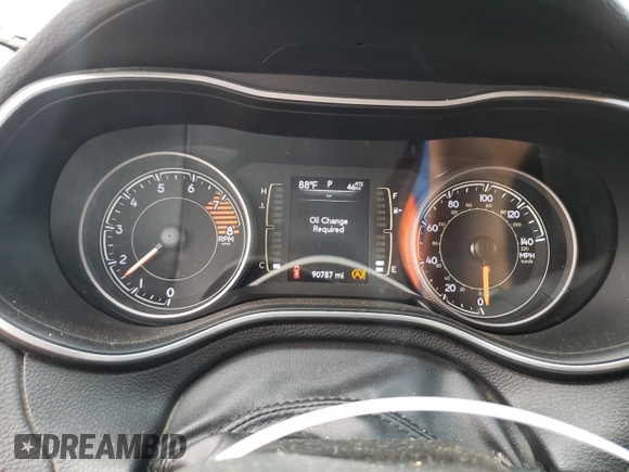 2019 Jeep Cherokee Latitude with VIN 1C4PJLCX7KD331871, listed as a Copart auction lot 59685665 with 90,787 mi miles and Salvage title. Bid and sale history available at DreamBid. Image 9.