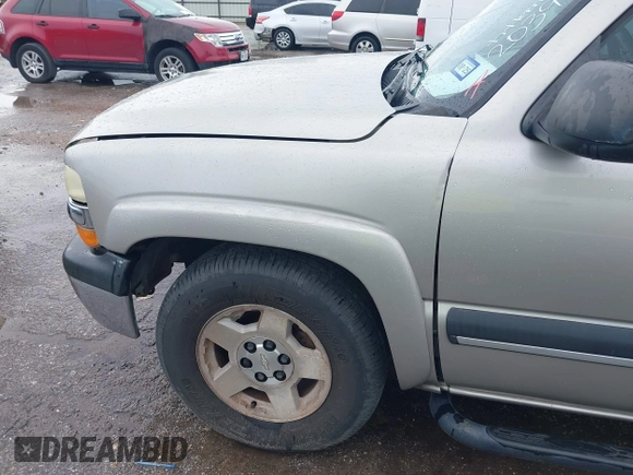 2004 Chevrolet Tahoe LT with VIN 1GNEC13Z04R203993, listed as a IAAI auction lot 42468158 with 233,657 mi miles and . Bid and sale history available at DreamBid. Image 6.