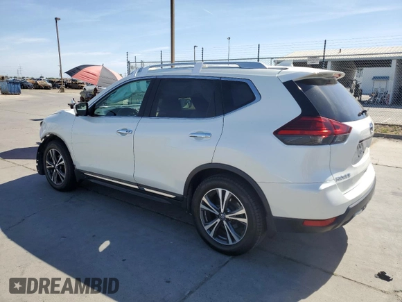 2017 Nissan Rogue SL z VIN 5N1AT2MT9HC848475, wystawiony jako Copart lot #57272765 z przebiegiem 81 296 mil mil oraz Szkoda całkowita • Salvage title. Historia ofert i sprzedaży dostępna na DreamBid. Obrazek 2.
