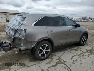 2016 Kia Sorento EX with VIN 5XYPHDA11GG013687, listed as a Copart auction lot 50331845 with 100,657 mi miles and Salvage Title. Bid and sale history available at carsss.com. Image 3.