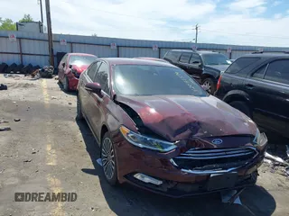 2017 Ford Fusion Hybrid Titanium с VIN 3FA6P0RU8HR321040, выставлен на аукционе IAAI как лот 42041574 с пробегом 106 525 миль миль и . История ставок и продаж доступна на DreamBid. Изображение 1.