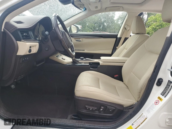 2016 Lexus ES 330 с VIN JTHBK1GG9G2237160, выставлен на аукционе Copart как лот 55236905 с пробегом 68 041 миль миль и Списание • Salvage title. История ставок и продаж доступна на DreamBid. Изображение 7.
