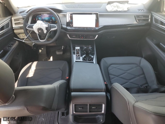 2024 Volkswagen Atlas Cross Sport 2.0T SE w/Technology with VIN 1V2HE2CA4RC255720, listed as a Copart auction lot 52382195 with 8,392 mi miles and Salvage Title. Bid and sale history available at carsss.com. Image 8.