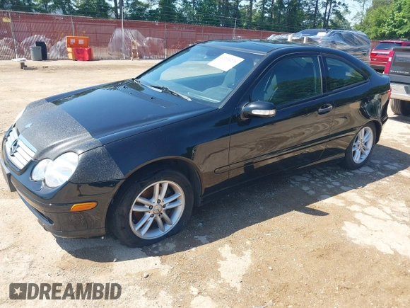 2002 Mercedes-Benz C 230/260/280/320 с VIN WDBRN47JX2A275305, выставлен на аукционе IAAI как лот 42231276 с пробегом 118 556 миль миль и . История ставок и продаж доступна на DreamBid. Изображение 2.
