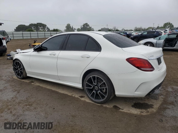 2019 Mercedes-Benz C 300 z VIN 55SWF8EB0KU321797, wystawiony jako Copart lot #53158085 z przebiegiem 52 313 mil mil oraz Szkoda całkowita • Salvage title. Historia ofert i sprzedaży dostępna na DreamBid. Obrazek 2.