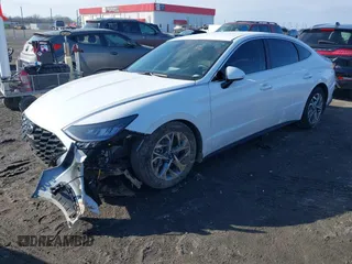 2023 Hyundai Sonata SEL z VIN KMHL64JA4PA282007, wystawiony jako IAAI lot #41585410 z przebiegiem 19 587 mil mil oraz . Historia ofert i sprzedaży dostępna na DreamBid. Obrazek 17.