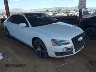 2014 Audi A8 4.0T с VIN WAUR2AFD2EN009128, выставлен на аукционе IAAI как лот 42826410 с пробегом 138 237 миль миль и . История ставок и продаж доступна на DreamBid. Изображение 1.