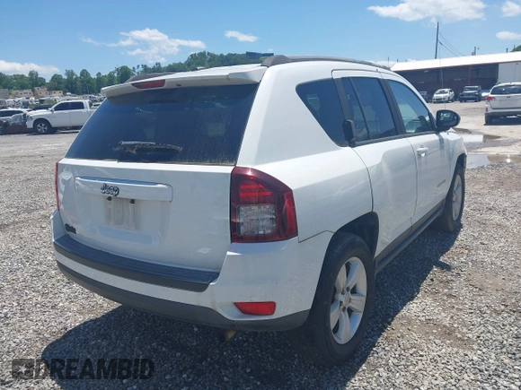 2016 Jeep Compass Sport with VIN 1C4NJCBA6GD560179, listed as a IAAI auction lot 42156503 with 177,265 mi miles and . Bid and sale history available at DreamBid. Image 4.
