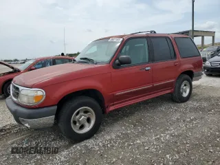 2000 Ford Explorer XLT with VIN 1FMZU73EXYZB86824, listed as a Copart auction lot 58627465 with 233,162 mi miles and Clean title. Bid and sale history available at DreamBid. Image 1.