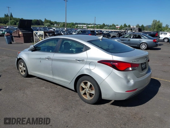 2015 Hyundai Elantra SE with VIN 5NPDH4AE0FH581281, listed as a IAAI auction lot 42762916 with 131,187 mi miles and . Bid and sale history available at DreamBid. Image 3.