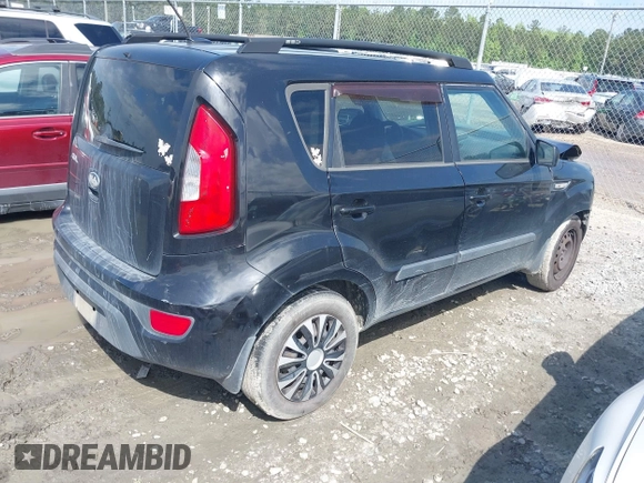 2013 Kia Soul with VIN KNDJT2A5XD7770253, listed as a IAAI auction lot 42012460 with 254,506 mi miles. Bid and sale history available at carsss.com. Image 4.