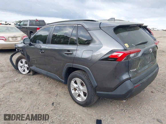 2020 Toyota RAV4 XLE with VIN 2T3P1RFV6LC124231, listed as a IAAI auction lot 41929008 with 49,592 mi miles. Bid and sale history available at carsss.com. Image 3.