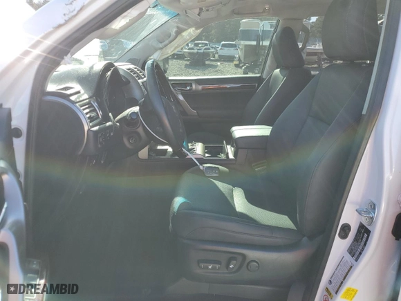2019 Lexus GX with VIN JTJBM7FXXK5223076, listed as a Copart auction lot 86502084 with 48,176 mi miles and Salvage Title. Bid and sale history available at carsss.com. Image 7.