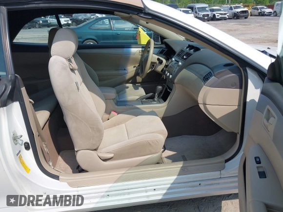 2008 Toyota Solara SE z VIN 4T1FA38P28U153036, wystawiony jako IAAI lot #42468278 z przebiegiem 121 685 mil mil oraz . Historia ofert i sprzedaży dostępna na DreamBid. Obrazek 5.