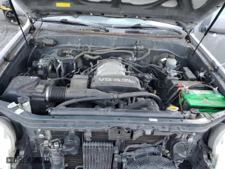 2004 Toyota Sequoia Limited with VIN 5TDZT38A84S211270, listed as a Copart auction lot 43086415 with 227,050 mi miles and Clean Title. Bid and sale history available at carsss.com. Image 12.