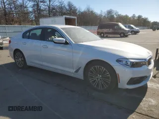 2018 BMW 5 Series 530i xDrive z VIN WBAJA7C55JWA73915, wystawiony jako Copart lot #42592435 z przebiegiem 85 371 mil mil oraz Nie do naprawy • Non repairable. Historia ofert i sprzedaży dostępna na DreamBid. Obrazek 4.
