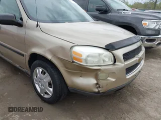 2006 Chevrolet Uplander LS Fleet with VIN 1GNDV23L96D178759, listed as a IAAI auction lot 42129985 with 134,612 mi miles. Bid and sale history available at carsss.com. Image 6.