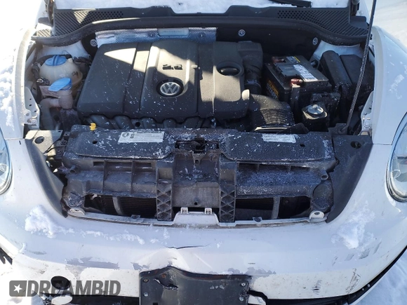 2014 Volkswagen Beetle with VIN 3VWHX7AT1EM617442, listed as a Copart auction lot 89093225 with 74,146 mi miles and Salvage Title. Bid and sale history available at DreamBid. Image 11.
