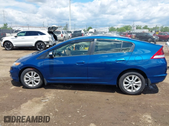 2013 Honda Insight EX with VIN JHMZE2H75DS001093, listed as a IAAI auction lot 42346816 with 153,488 mi miles and . Bid and sale history available at DreamBid. Image 14.