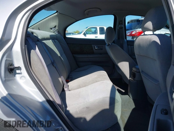 2002 Mercury Sable GS with VIN 1MEFM50U82G605715, listed as a IAAI auction lot 42148296 with 115,423 mi miles and . Bid and sale history available at DreamBid. Image 8.