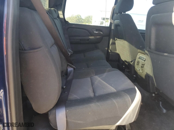 2013 Chevrolet Avalanche LS with VIN 3GNMCEE04DG116955, listed as a Copart auction lot 83069414 with 141,349 mi miles and Clean Title. Bid and sale history available at carsss.com. Image 10.
