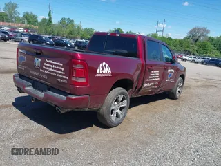 2024 Ram 1500 Laramie z VIN 1C6SRFJT7RN165612, wystawiony jako IAAI lot #42215665 z przebiegiem 47 156 mil mil oraz . Historia ofert i sprzedaży dostępna na DreamBid. Obrazek 4.