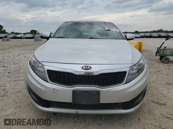 2013 Kia Optima EX z VIN 5XXGN4A78DG168475, wystawiony jako Copart lot #60784155 z przebiegiem Nie podano mil oraz Czysty tytuł • Clean title. Historia ofert i sprzedaży dostępna na DreamBid. Obrazek 5.