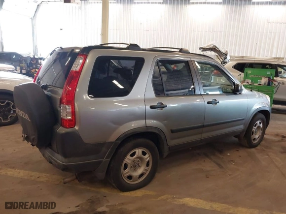 2005 Honda CR-V LX with VIN JHLRD78515C049544, listed as a IAAI auction lot 41807814 with 135,484 mi miles. Bid and sale history available at carsss.com. Image 4.