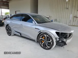 2022 Audi e-tron Sportback Premium Plus with VIN WA12AAGE0NB037794, listed as a Copart auction lot 58194185 with 17,615 mi miles and Non repairable. Bid and sale history available at DreamBid. Image 4.