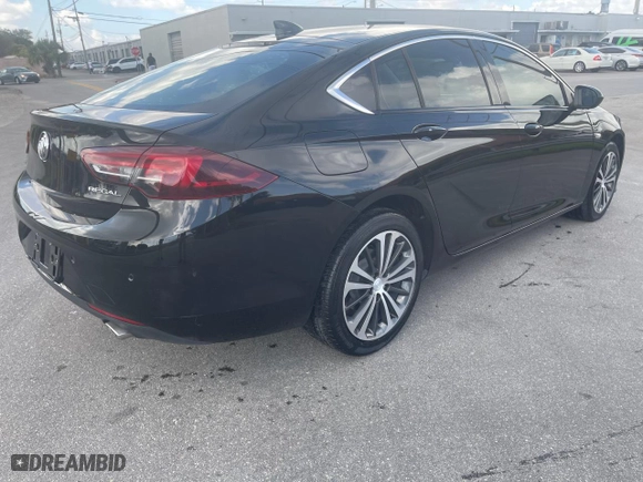 2019 Buick Regal Sportback Essence with VIN W04GP6SX4K1078117, listed as a Copart auction lot 44948615 with 31,670 mi miles and Salvage Title. Bid and sale history available at carsss.com. Image 4.