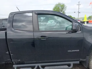 2018 Chevrolet Colorado 2WD Work Truck with VIN 1GCHSBEA9J1111958, listed as a IAAI auction lot 42097850 with 91,562 mi miles. Bid and sale history available at carsss.com. Image 13.
