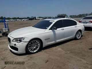 2013 BMW 7 Series 750Li с VIN WBAYE8C55DD133309, выставлен на аукционе Copart как лот 60656455 с пробегом 182 562 миль миль и Списание • Salvage title. История ставок и продаж доступна на DreamBid. Изображение 1.