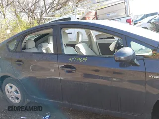 2011 Toyota Prius I with VIN JTDKN3DU4B1377629, listed as a IAAI auction lot 41994624 with 120,950 mi miles and . Bid and sale history available at DreamBid. Image 14.