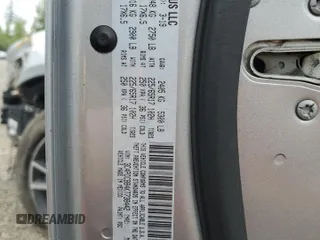 2019 Dodge Journey SE z VIN 3C4PDCBB4KT738442, wystawiony jako Copart lot #55329095 z przebiegiem 93 095 mil mil oraz Szkoda całkowita • Salvage title. Historia ofert i sprzedaży dostępna na DreamBid. Obrazek 13.