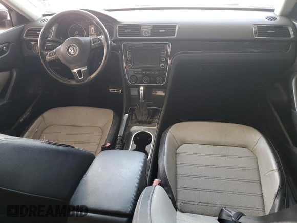 2015 Volkswagen Passat SE with VIN 1VWBS7A33FC026231, listed as a Copart auction lot 52021205 with 180,507 mi miles and Salvage title. Bid and sale history available at DreamBid. Image 8.
