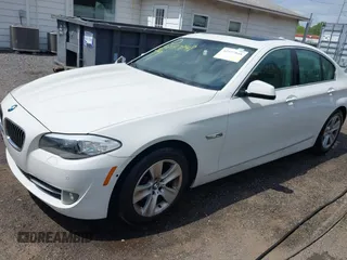 2013 BMW 5 Series 528i xDrive with VIN WBAXH5C58DD113587, listed as a IAAI auction lot 42197848 with 106,085 mi miles and . Bid and sale history available at DreamBid. Image 2.
