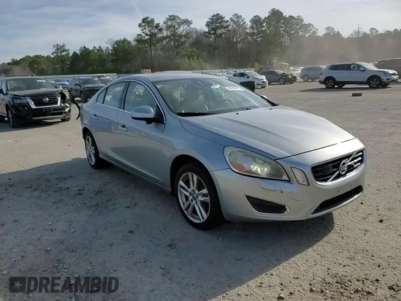2013 Volvo S60 T5 Premier z VIN YV1612FS2D2189380, wystawiony jako Copart lot #46792015 z przebiegiem 116 782 mil mil oraz Szkoda całkowita • Salvage title. Historia ofert i sprzedaży dostępna na DreamBid. Obrazek 11.