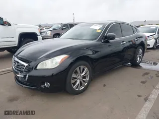 2013 Infiniti M37 with VIN JN1BY1APXDM514636, listed as a IAAI auction lot 41809193 with 117,936 mi miles. Bid and sale history available at carsss.com. Image 17.
