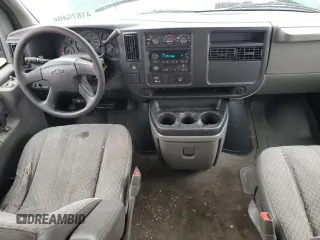 2006 Chevrolet Express Passenger with VIN 1GAHG39U161249733, listed as a Copart auction lot 41875405 with 169,037 mi miles and Clean title. Bid and sale history available at DreamBid. Image 8.