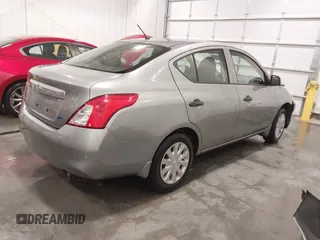 2012 Nissan Versa SV with VIN 3N1CN7AP0CL910681, listed as a IAAI auction lot 41405297 with 77,635 mi miles. Bid and sale history available at carsss.com. Image 4.