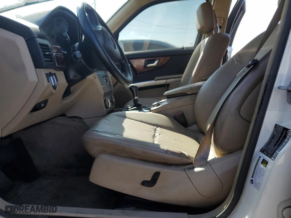 2010 Mercedes-Benz GLK-Class GLK 350 with VIN WDCGG8HB3AF323630, listed as a Copart auction lot 50734725 with 128,971 mi miles and Clean Title. Bid and sale history available at carsss.com. Image 7.