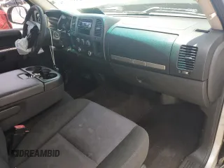 2011 GMC Sierra 1500 with VIN 1GTR1VEA9BZ179429, listed as a Copart auction lot 60401294 with 177,240 mi miles and Salvage Title. Bid and sale history available at DreamBid. Image 8.